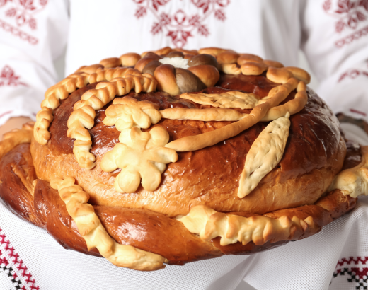 A Ukrainian Welcome with Bread and Salt.